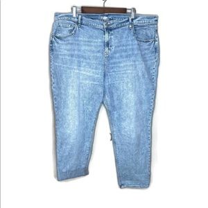 Old navy women’s boyfriend jeans